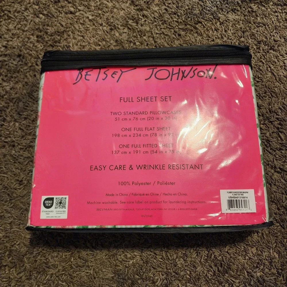 Betsy Johnson Twin Full Sheet Set Cottage Core Red/Pink Roses‎
